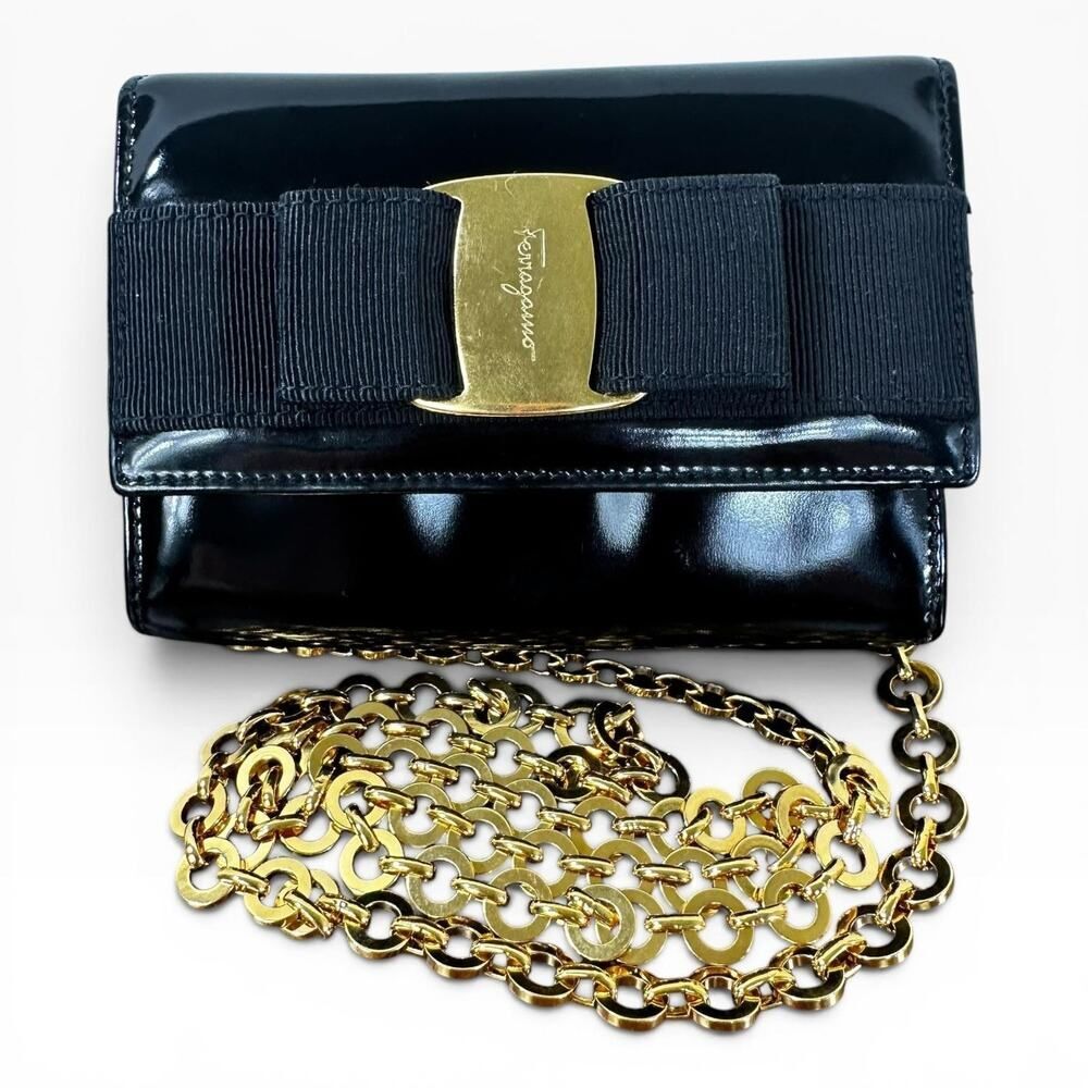 Salvatore Ferragamo Vara Crossbody Bag Mini Black Leather Vintage Authentic